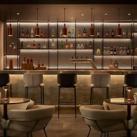 Nh Collection Hotel 4*