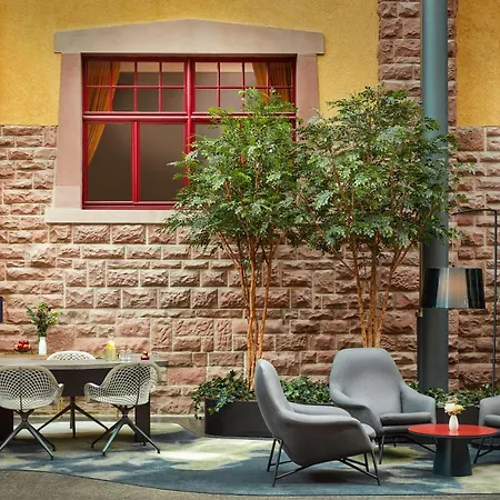 Nh Collection Hotel